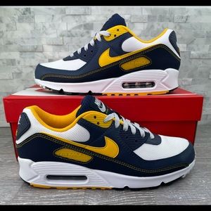 Nike Air Max 90 ‘Michigan’